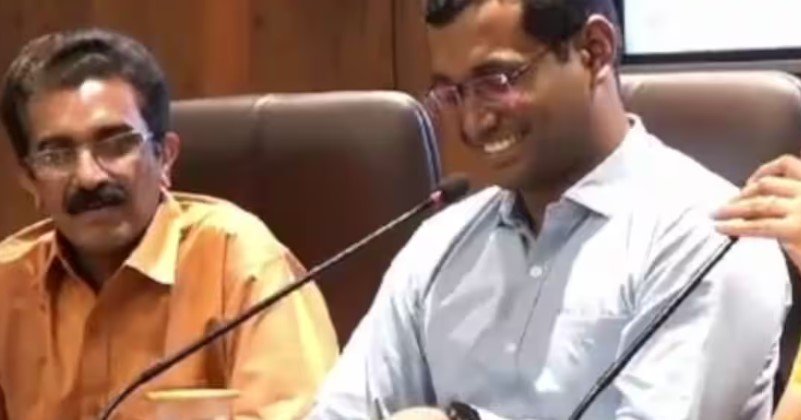 എഡിഎം നവീൻ ബാബുവിൻ്റെ മരണത്തിലേക്ക് നയിച്ച സംഭവങ്ങളിൽ തുടരന്വേഷണ ചുമതലയിൽ നിന്ന് കണ്ണൂർ കളക്ടറെ മാറ്റി