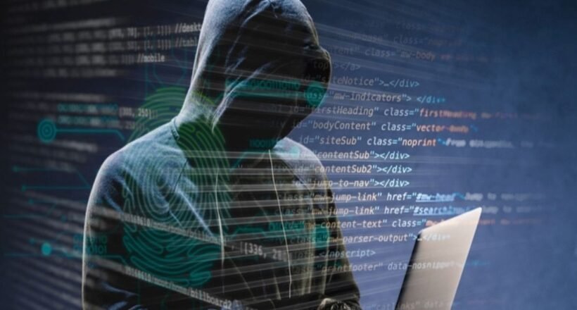 ഓൺലൈൻ തട്ടിപ്പുകൾ തടയാൻ പ്രത്യേക സംവിധാനമായ ‘സൈബർ വാൾ’ ആപ്പ് തയ്യാറാക്കാനൊരുങ്ങി കേരള പൊലീസ്